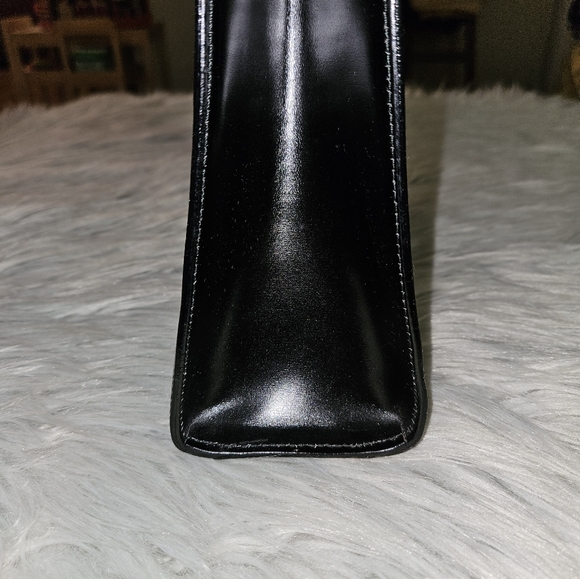 EUC Vintage Gucci Handbag - Picture 5 of 13